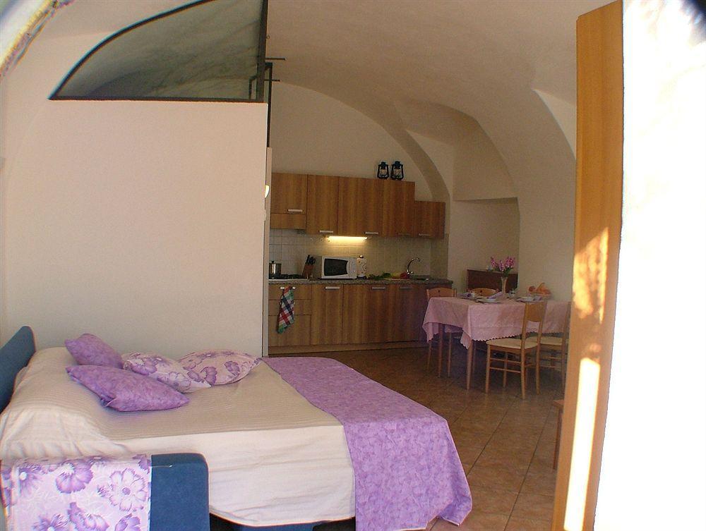 Residence Celeste Mezzegra Екстериор снимка