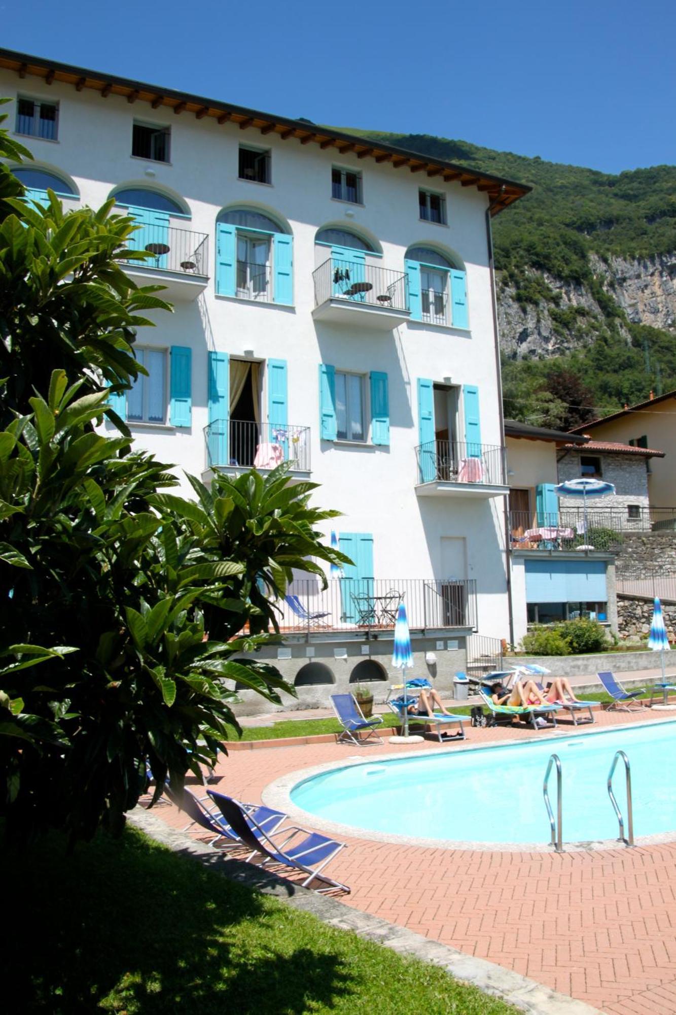 Residence Celeste Mezzegra Екстериор снимка